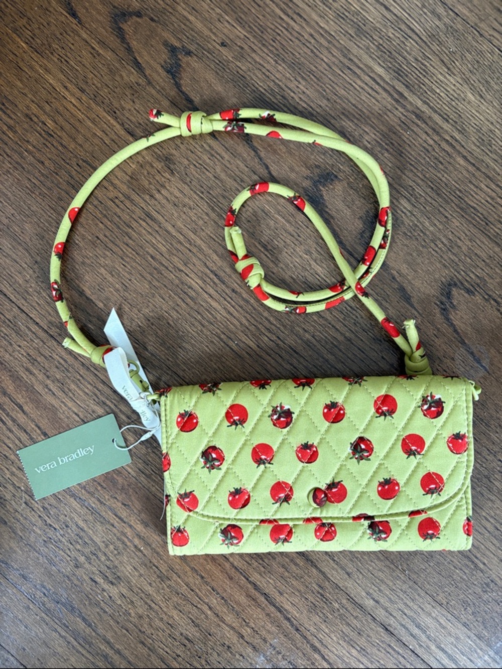 Vera Bradley Wildwood Wallet Crossbody - Tiny Tomatoes Palm